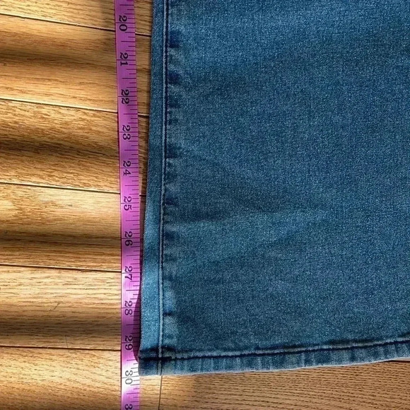 ❤️2/$50❤️[18W] DG2 Diane Gilman WMN Plus Size High Rise Jeans Flare Leg Stretch - Picture 6 of 9